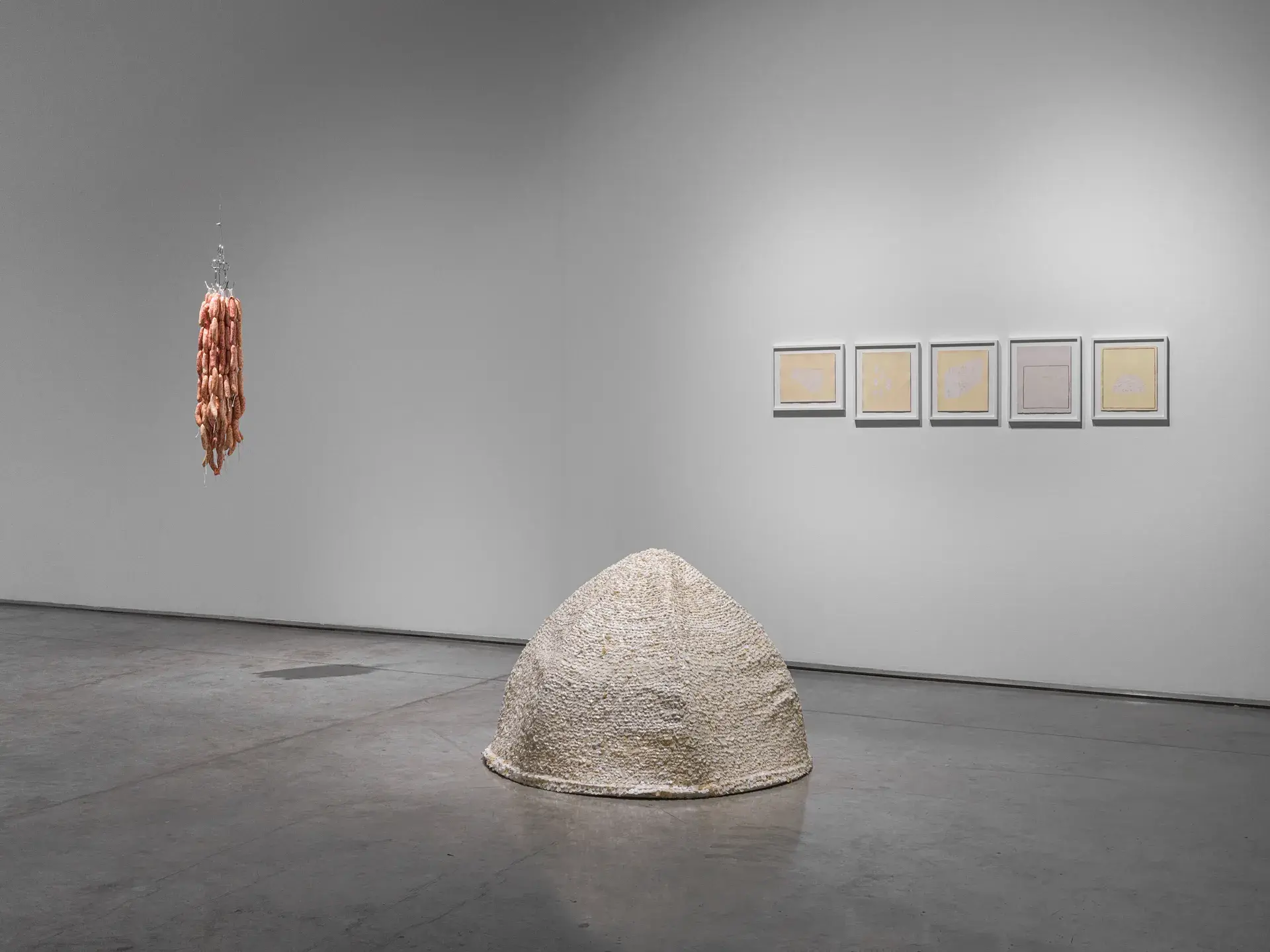 Antevasin - The one who sits at the border of two worlds<br>
Installation view
